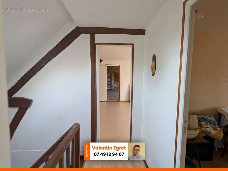 Maison à SAINT-GILLES-DE-LA-NEUVILLE