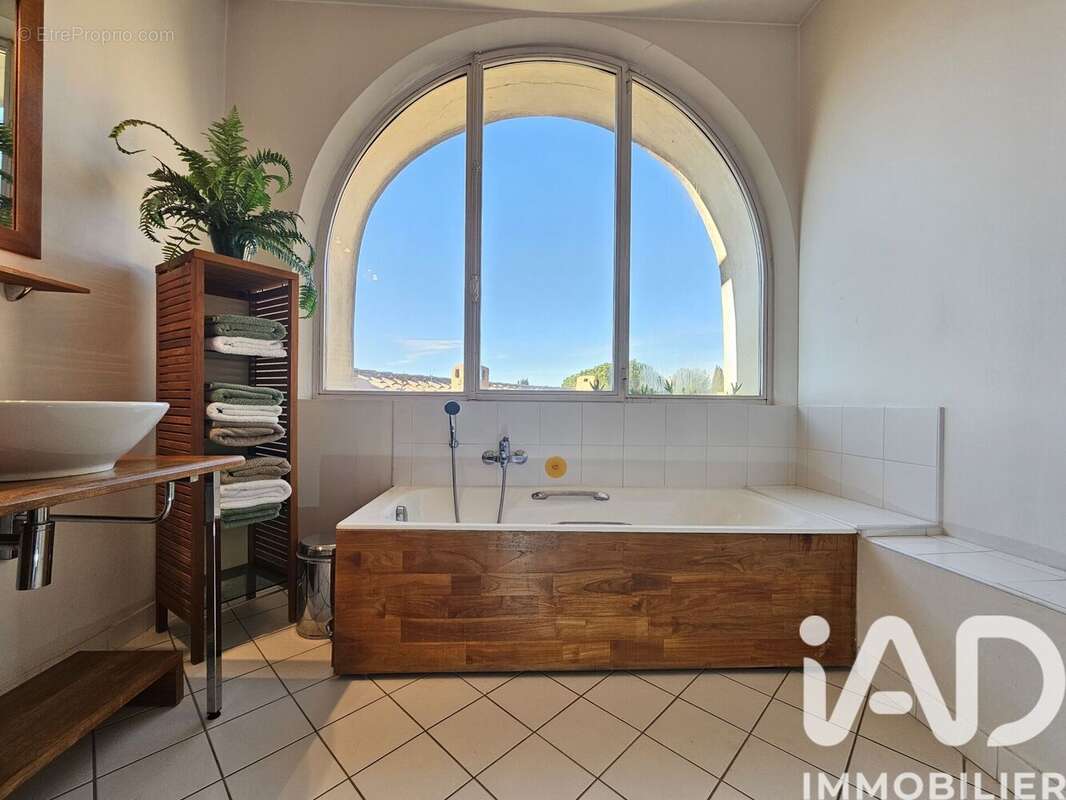 Photo 5 - Appartement à LA CADIERE-D'AZUR