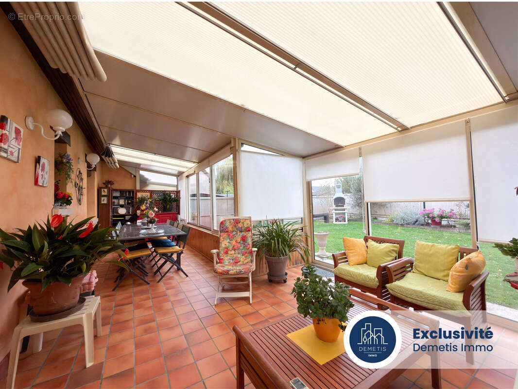 Maison à PRUILLE-LE-CHETIF