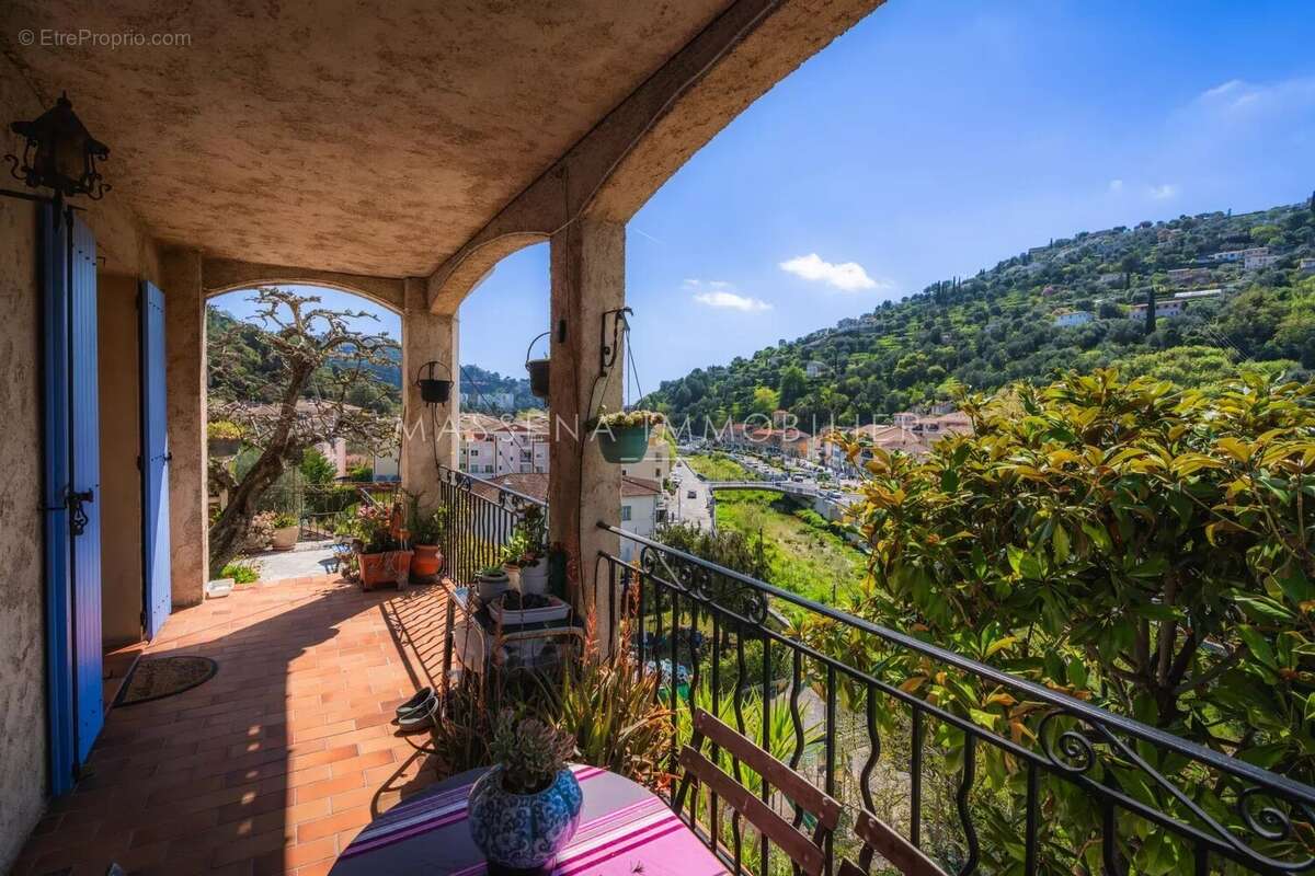 Maison à SAINT-ANDRE-DE-LA-ROCHE