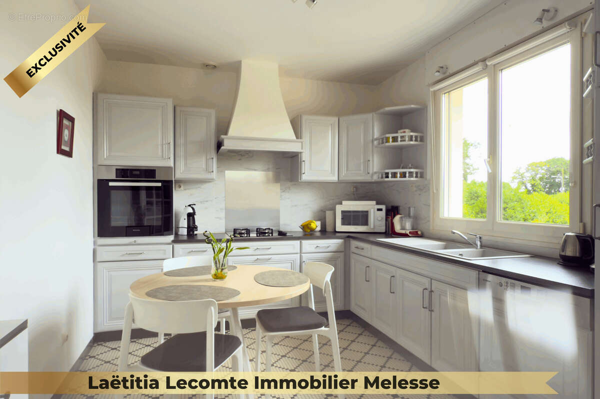 Maison à MELESSE