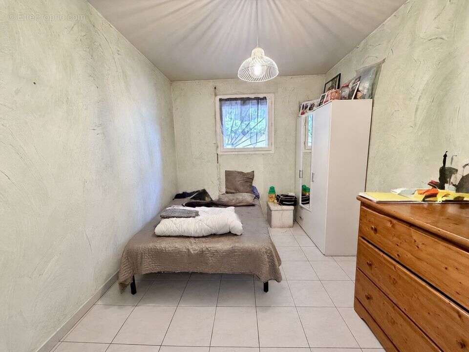 Appartement à MARSEILLE-12E