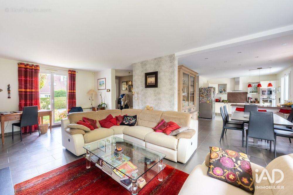 Photo 6 - Maison à CERGY