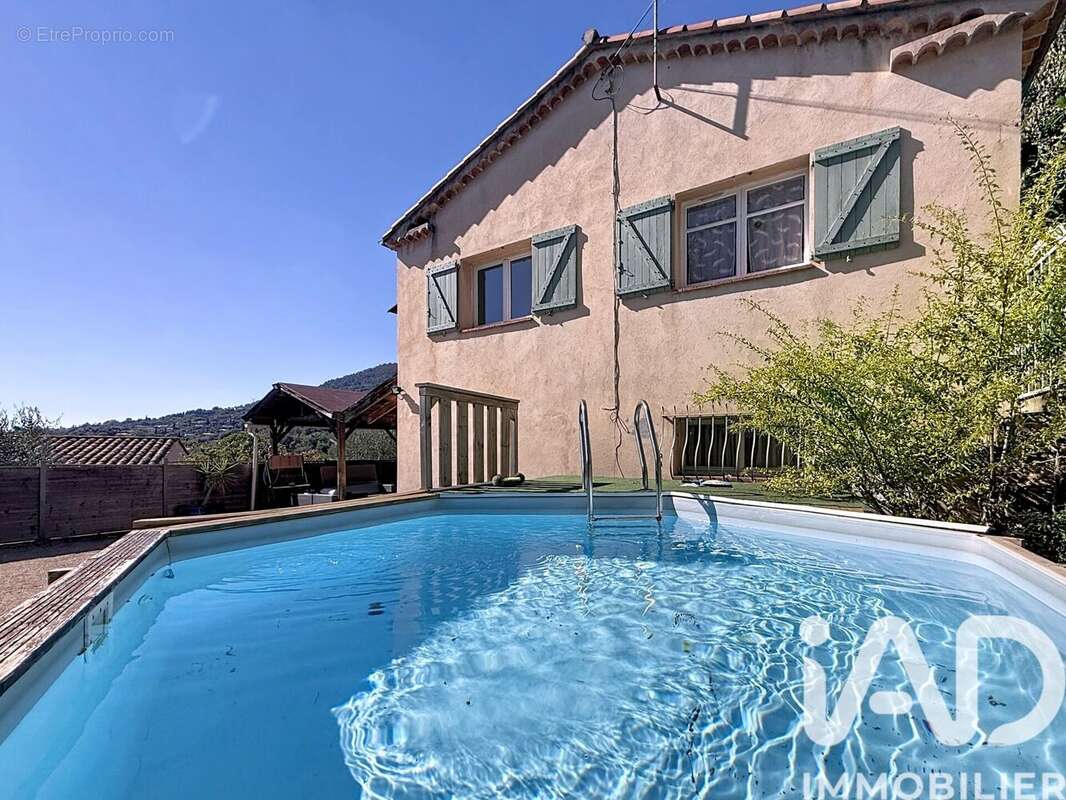 Photo 2 - Maison à PEYMEINADE