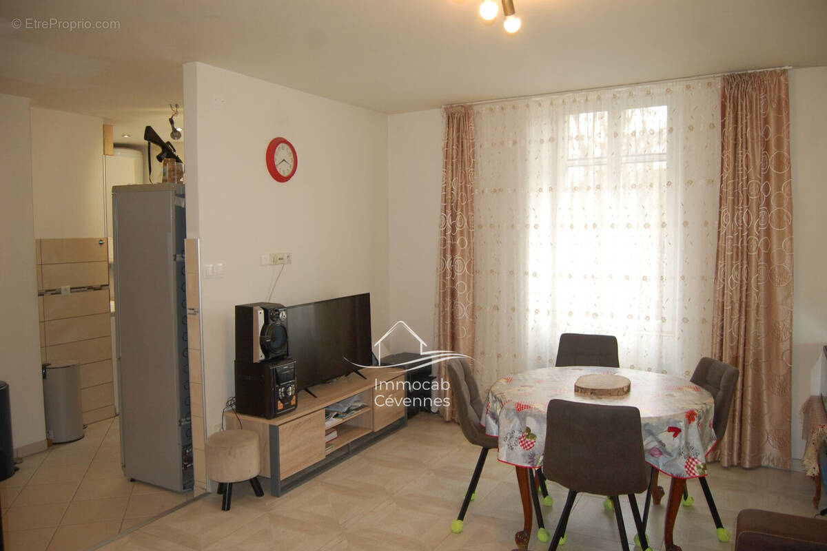 Appartement à BESSEGES