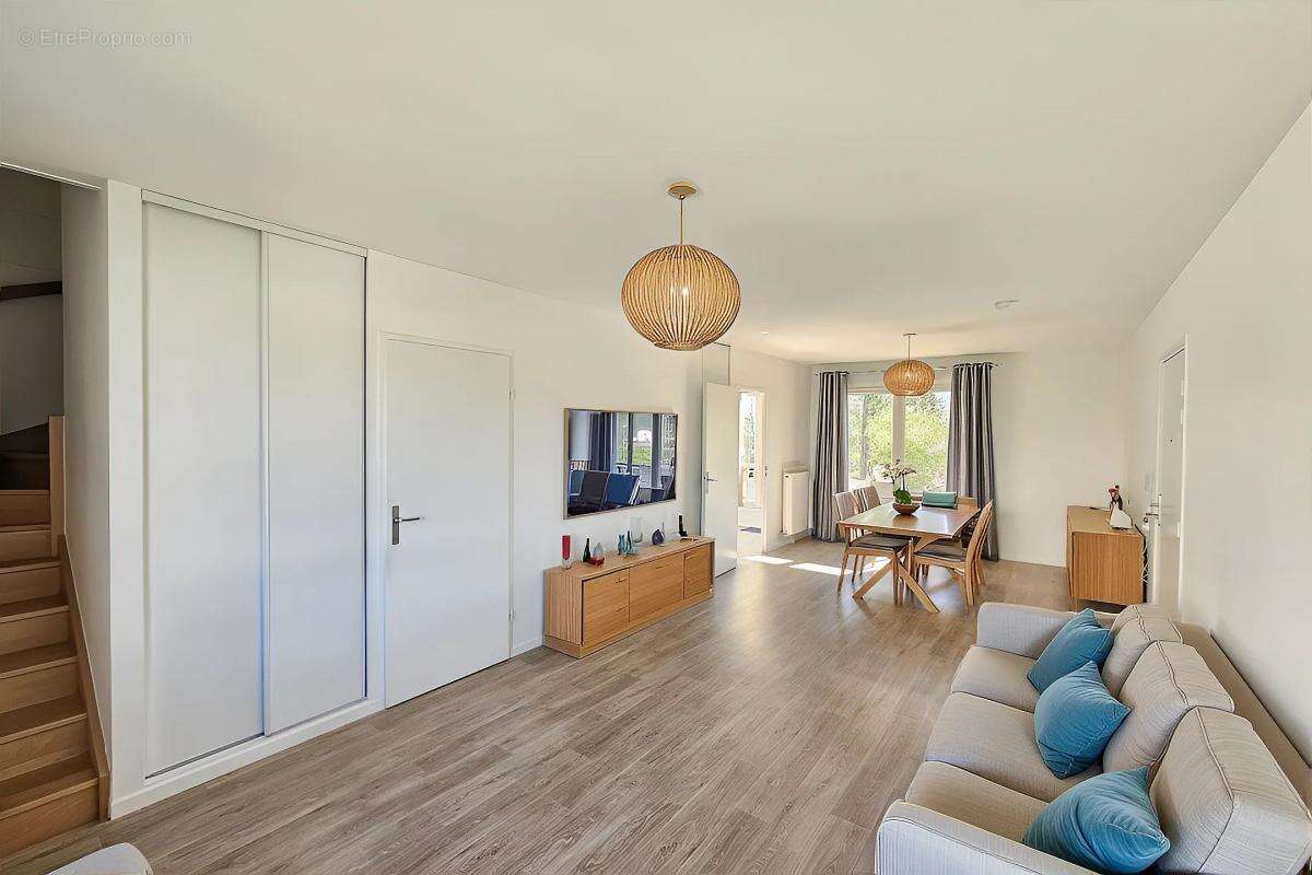 Appartement à POISSY