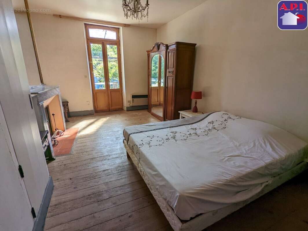 Maison 175 m² à Cazeres  - photo 6