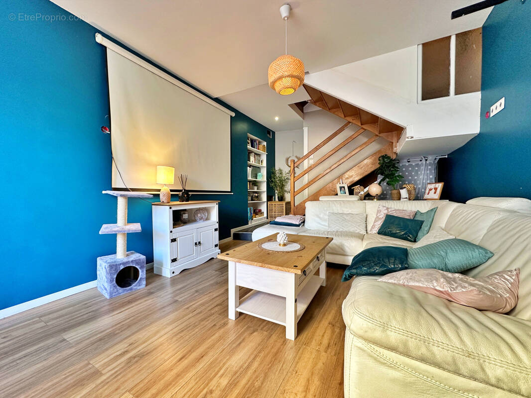 Maison à SAINT-GEORGES-D'ESPERANCHE