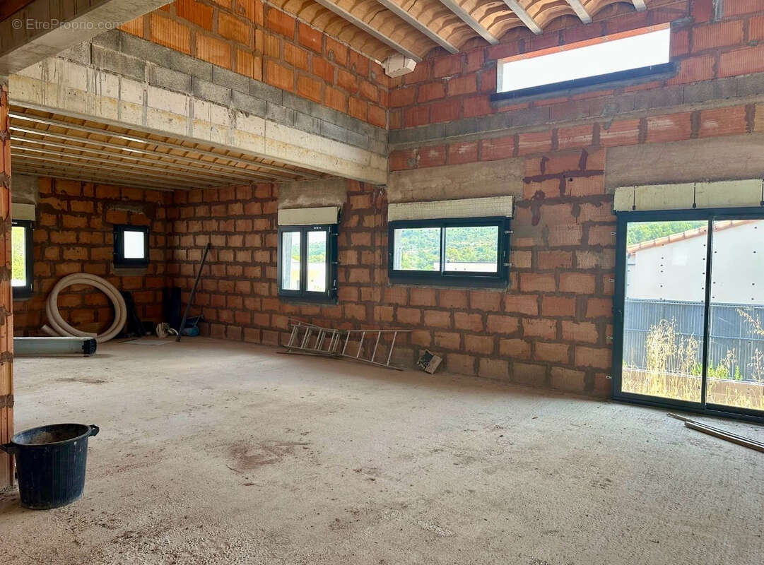 Maison à CLERMONT-L&#039;HERAULT