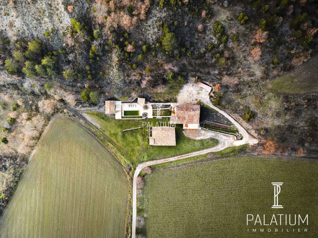 Maison 243 m² à Sisteron  - photo 3