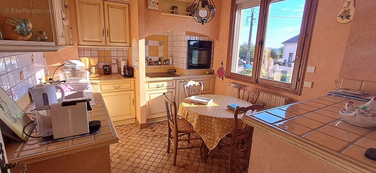 Maison 150 m² à Vivier-Au-Court  - photo 2