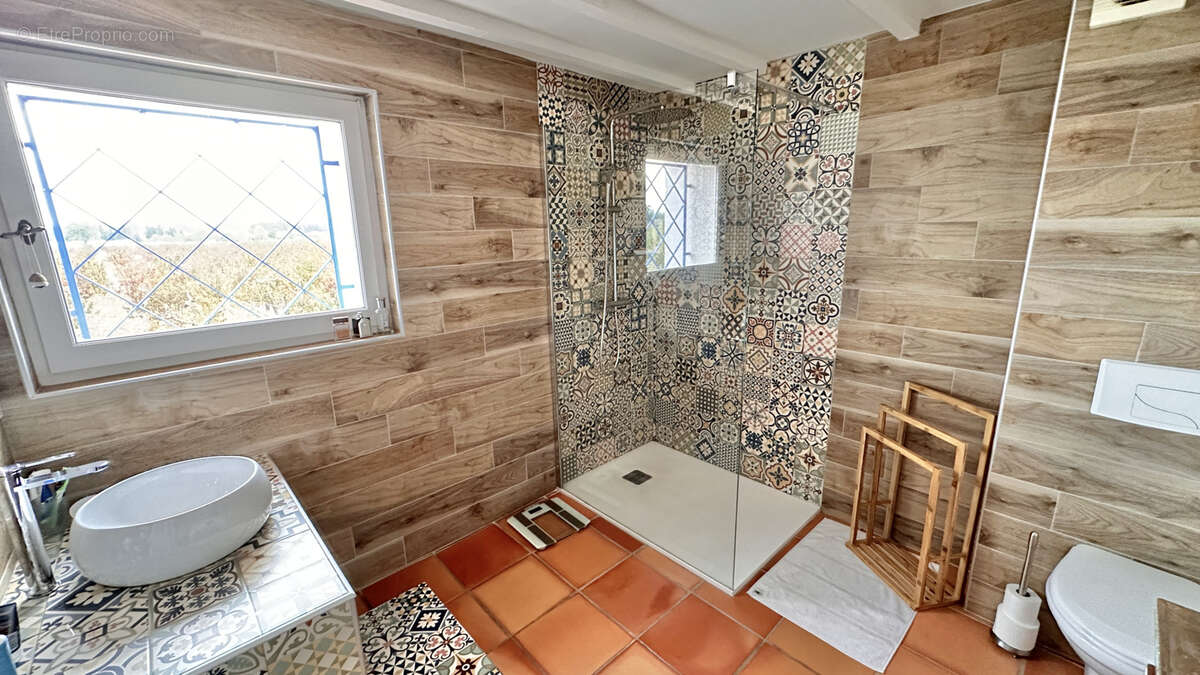 Maison à SAINT-GENIS-DES-FONTAINES