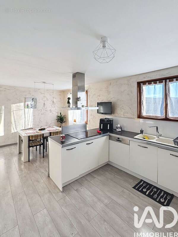 Photo 8 - Maison à BELLEGARDE-SUR-VALSERINE