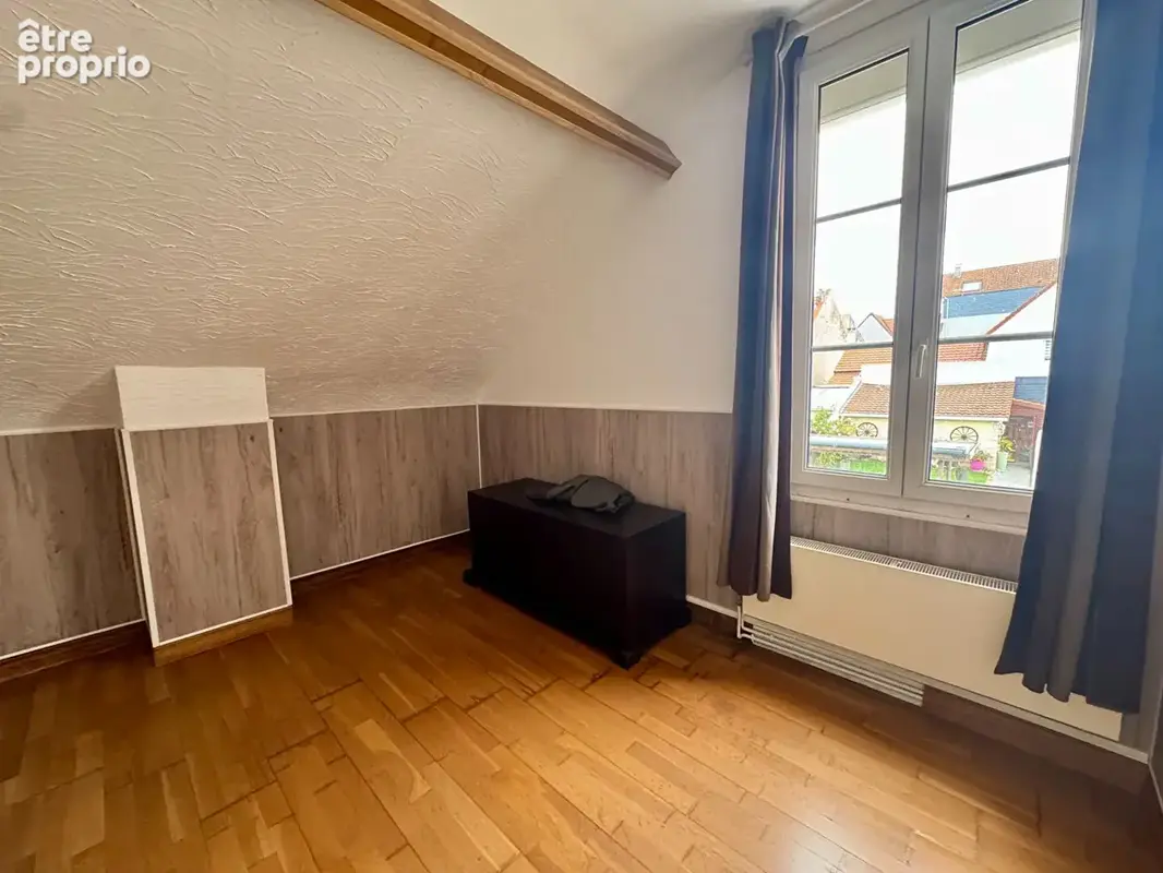 Maison 120m² , piscine et dépendance - secteur St Cécile - photo 12