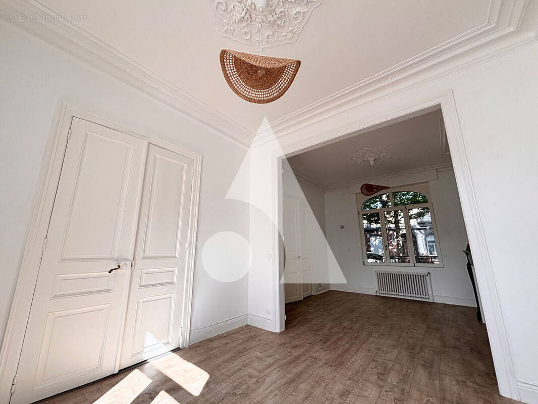 Maison à VALENCIENNES