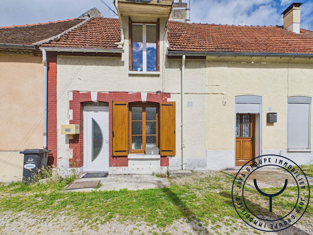 Maison à ROMILLY-SUR-SEINE