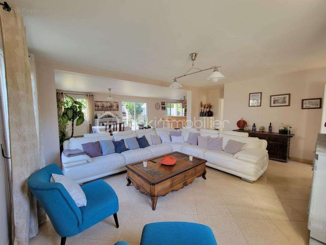 Maison à MAREUIL-LES-MEAUX