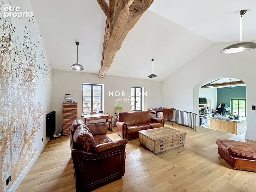 Maison 5 pièces 187 m² à vendre à Villie-Morgon (69910) - photo 5