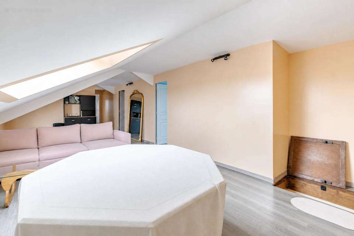 Maison de 5 pièces de 200 m² situé à Le Thillay - photo 13