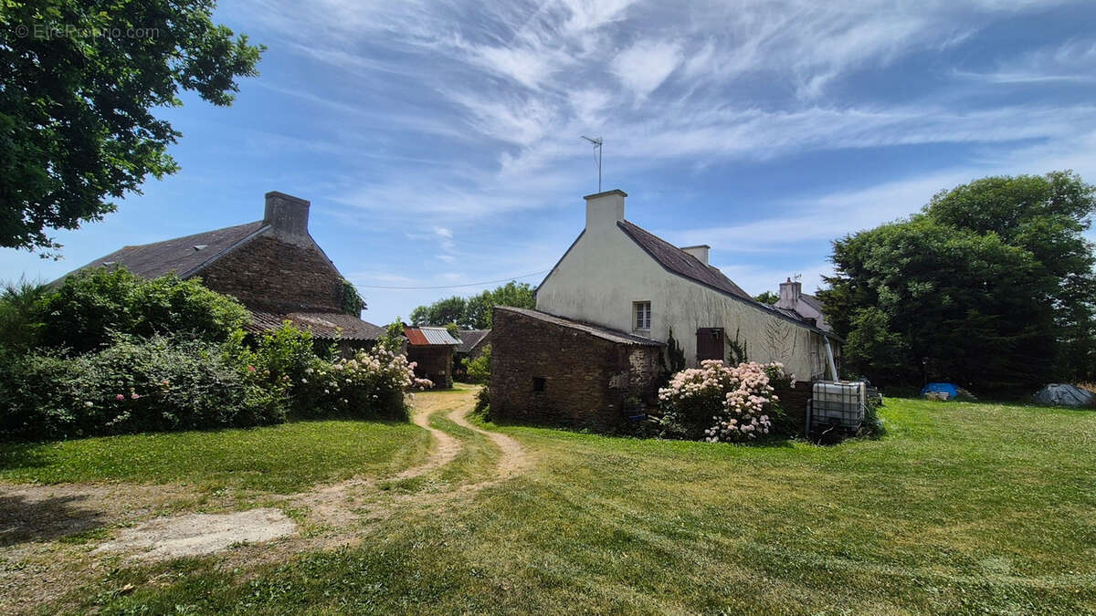 Maison à CLOHARS-CARNOET