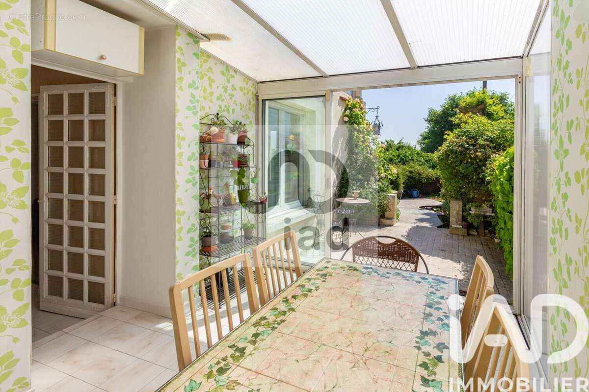 Photo 9 - Maison à LE PECQ