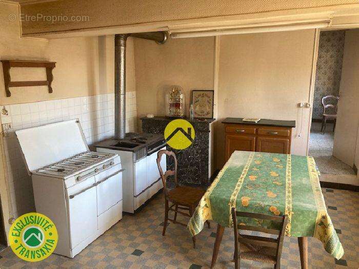 Maison dans hameau - photo 3