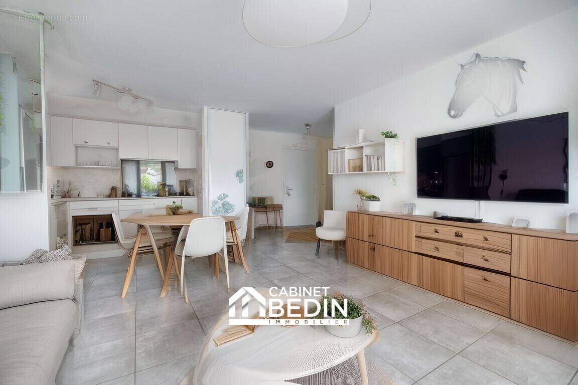 Appartement à SAINT-ORENS-DE-GAMEVILLE