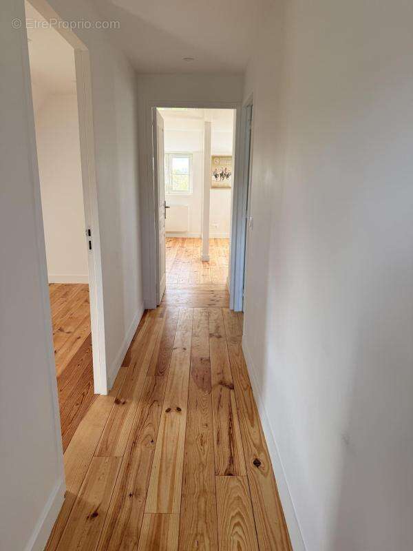 Maison à BONNEVILLE-SUR-TOUQUES