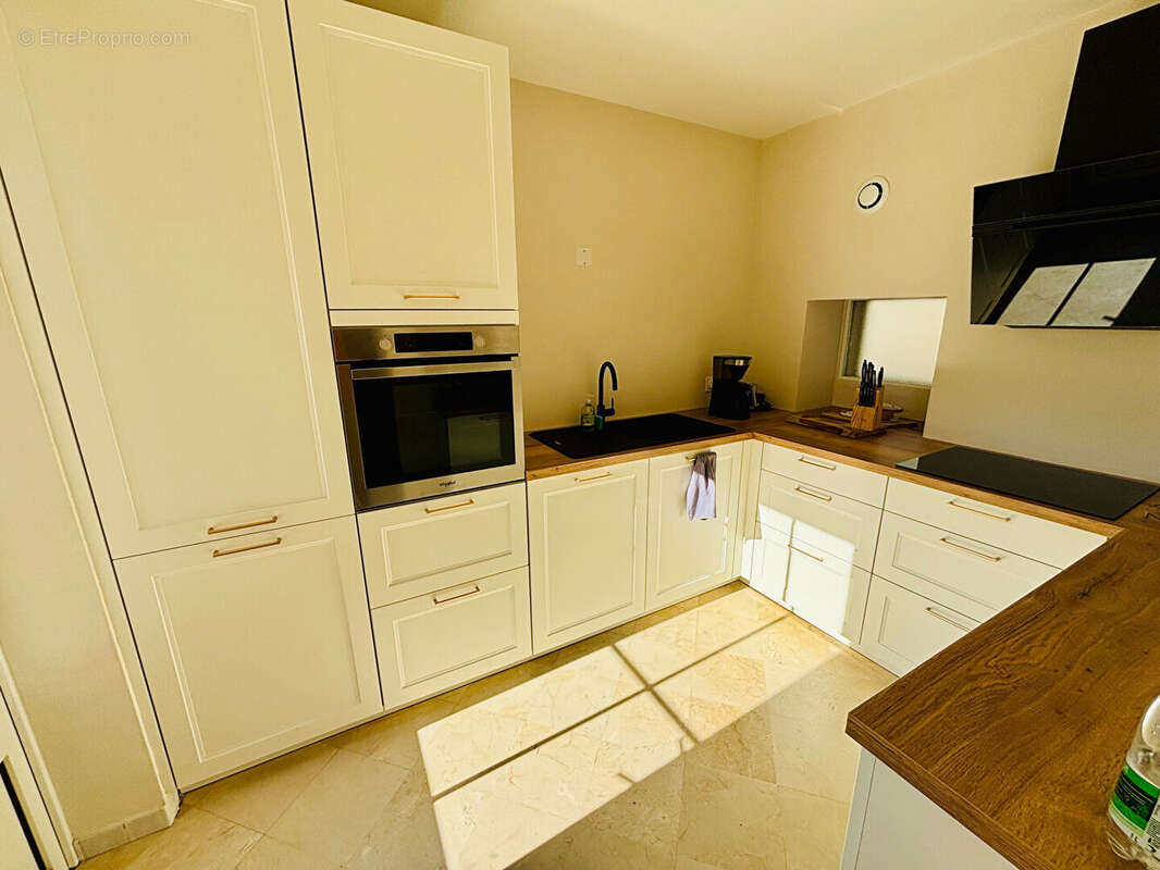 Maison à FRESNAY-SUR-SARTHE