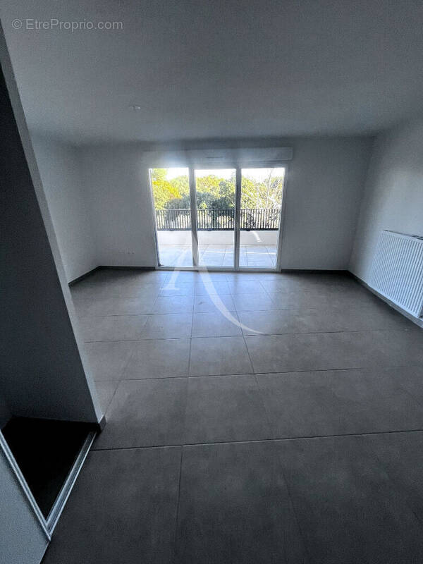 Appartement à CASTELNAU-LE-LEZ