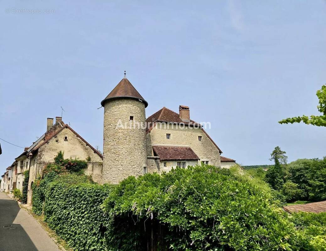 Maison à ARLAY