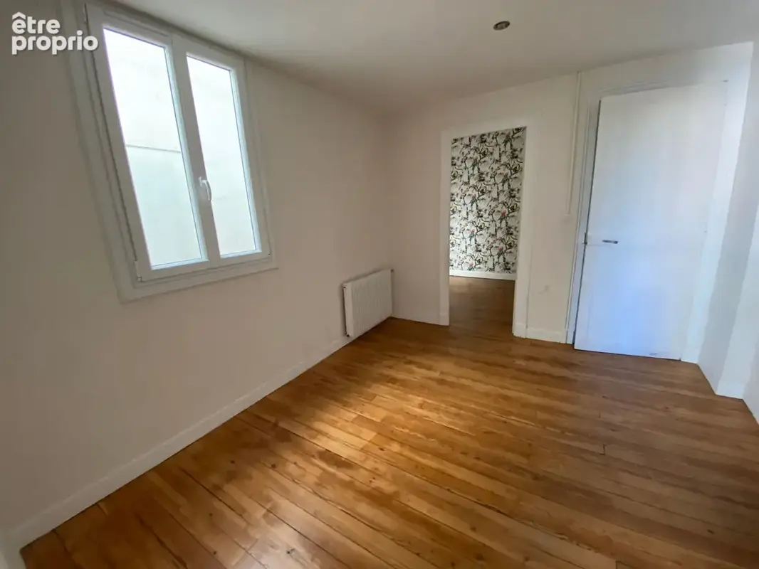 Vue Pyrénées - Appartement  4 pièces - 115 m2 - Secteur Place de Verdun - Lamartine - photo 10