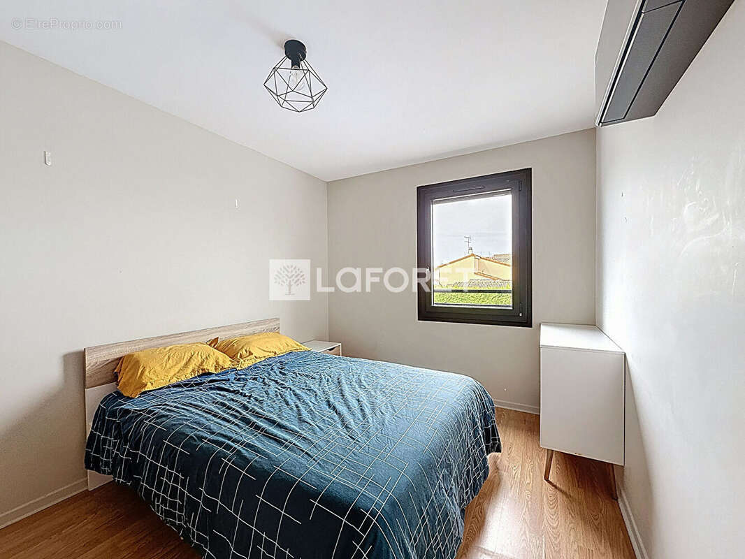 Maison à JASSANS-RIOTTIER