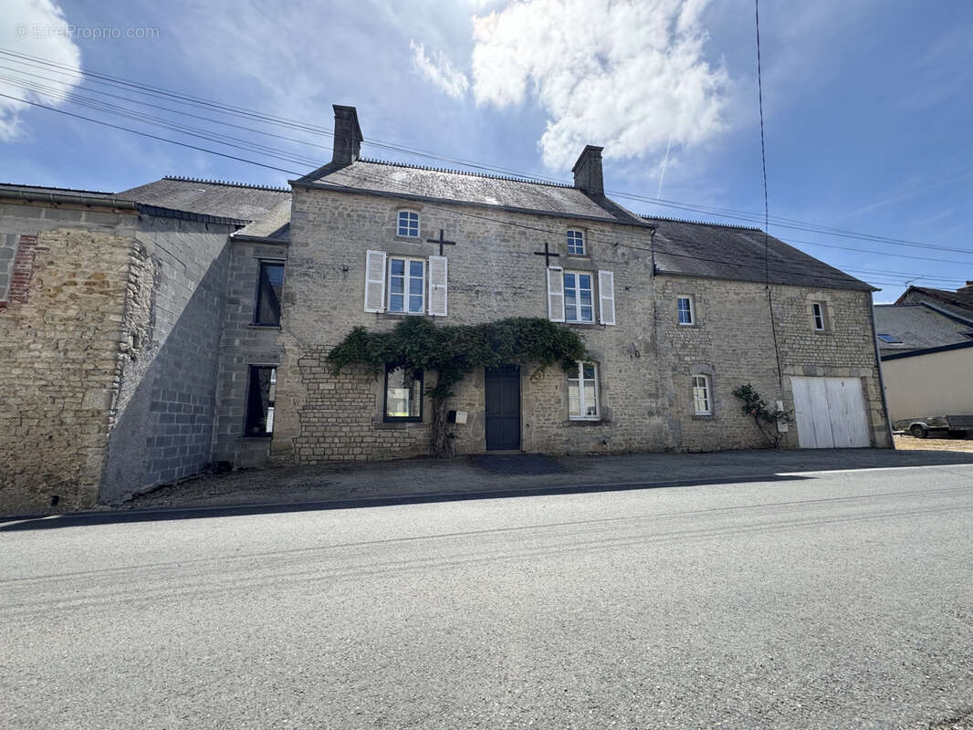 Maison à SAINTE-MERE-EGLISE
