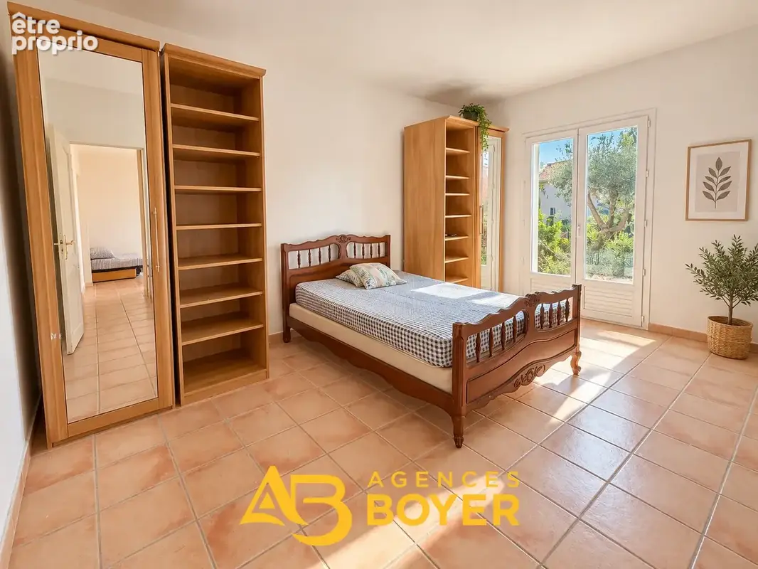 Bandol   Pierreplane  Maison 152 m2 avec T2 indépendant, proche plages - photo 13
