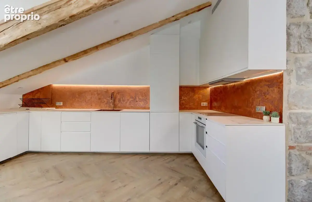 Appartement 3 pièces rénové hypercentre - photo 3