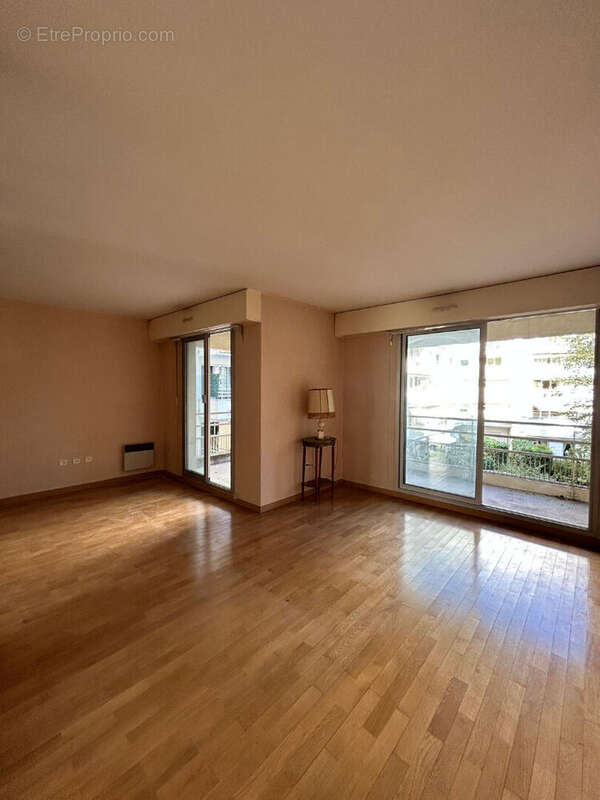 Appartement à BOULOGNE-BILLANCOURT