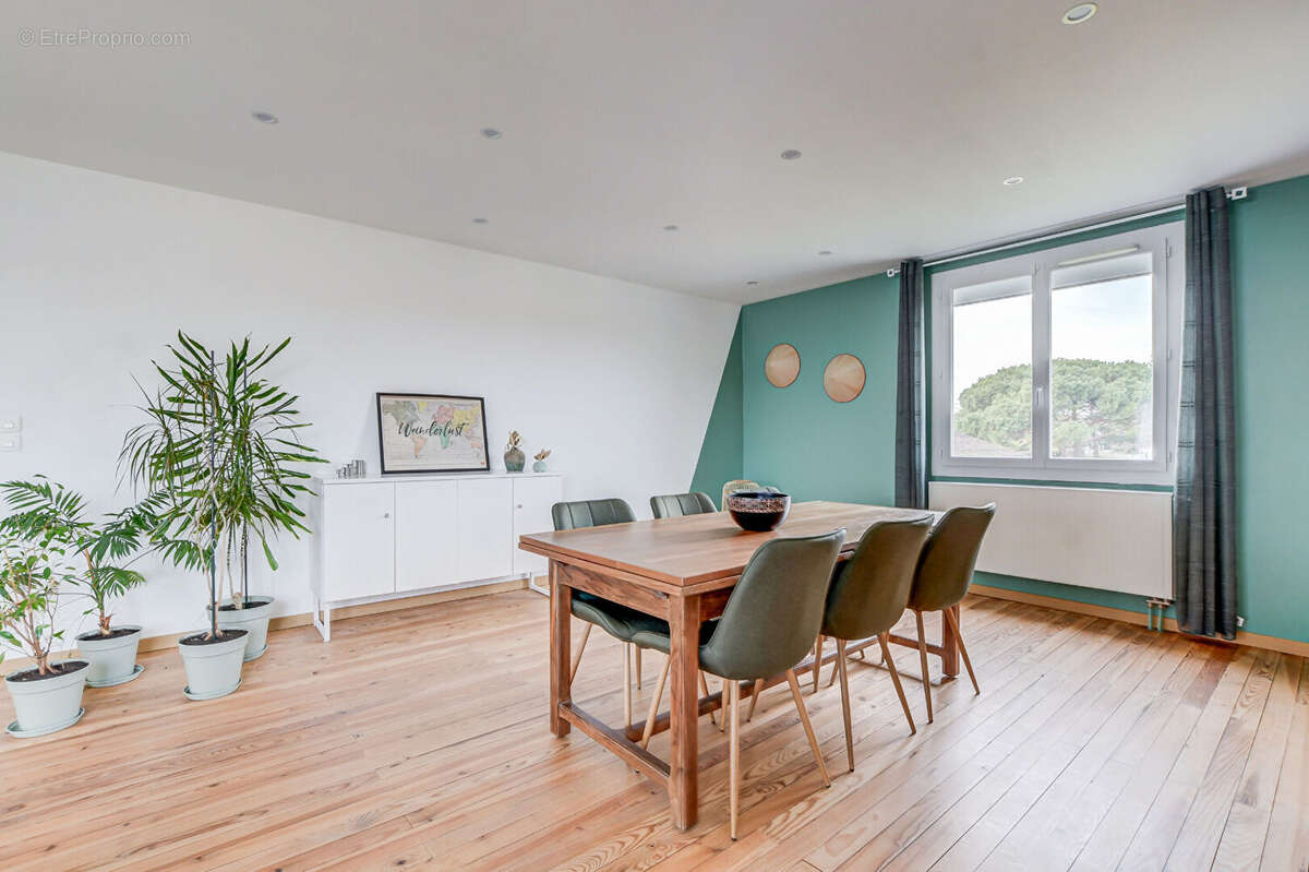 Maison à CORNEBARRIEU