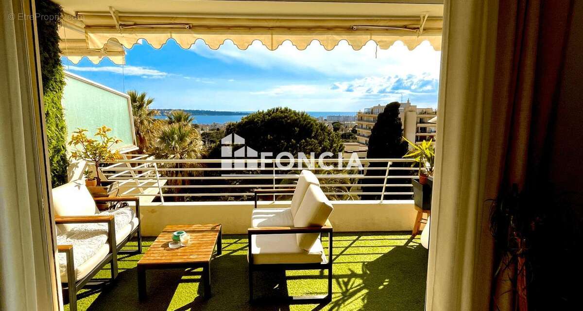 Appartement à CANNES