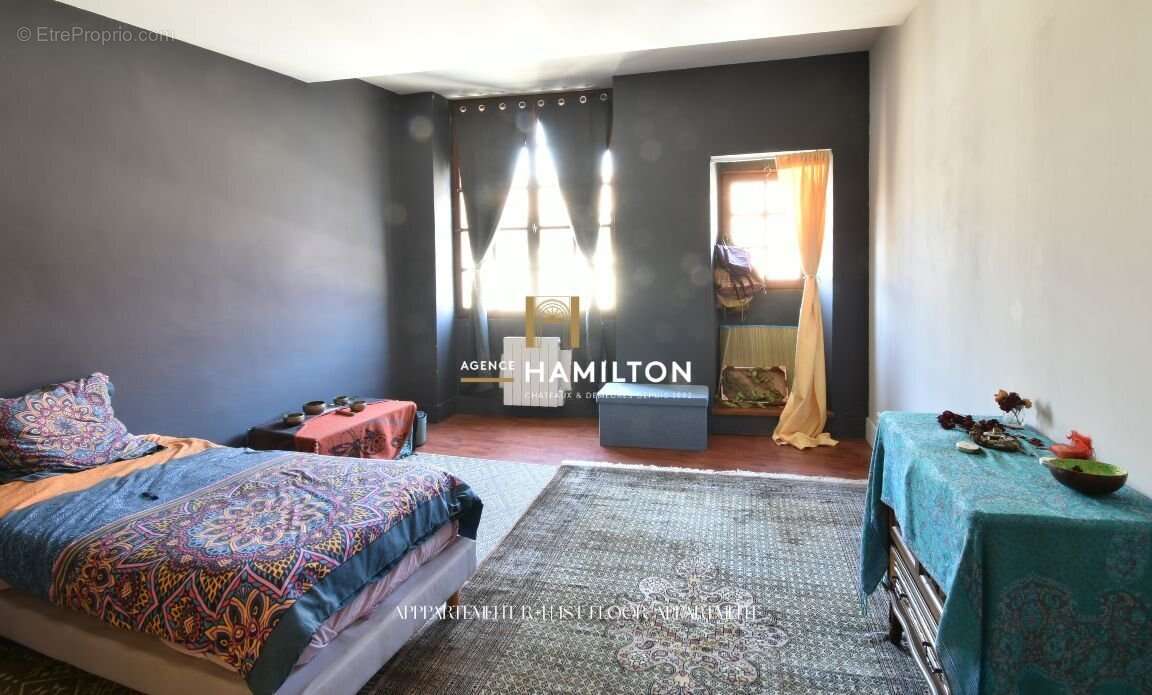 Appartement à CORDES-SUR-CIEL