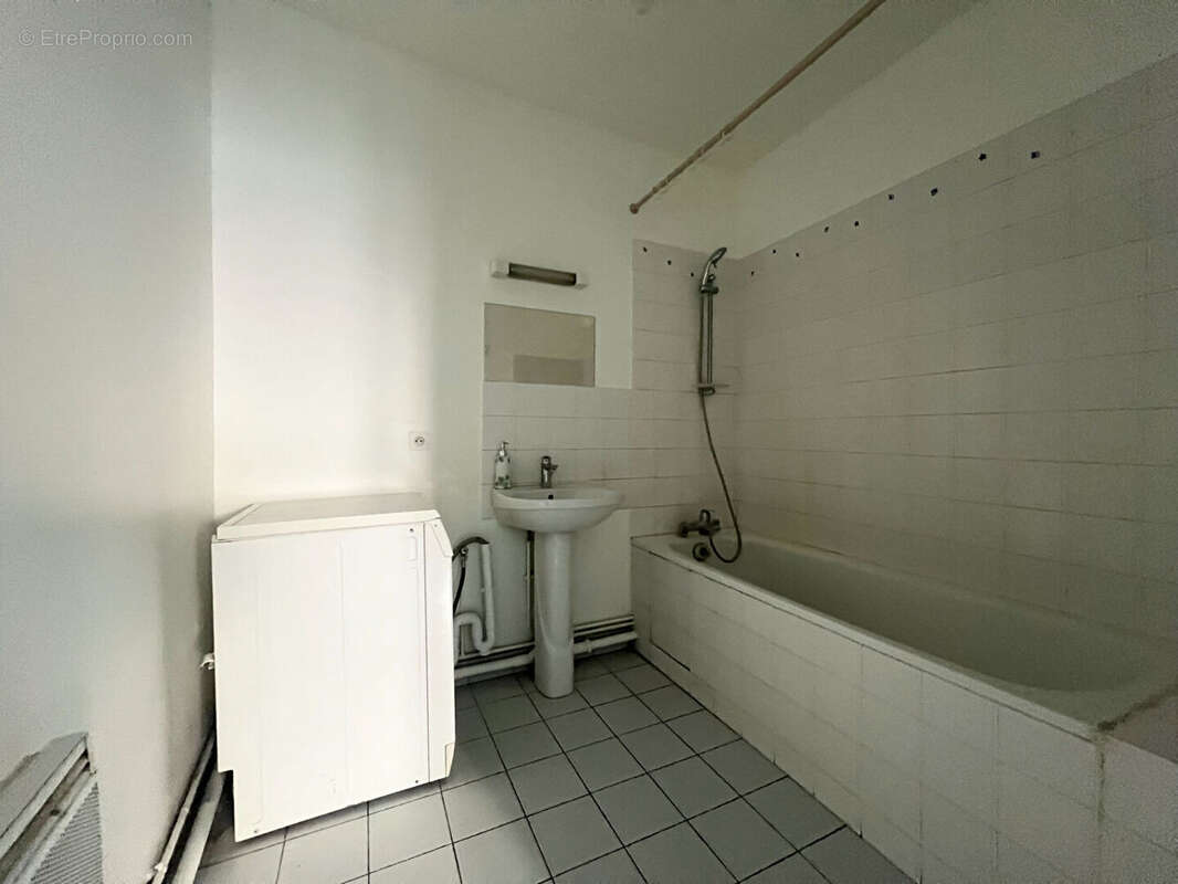 Appartement à BRIE-COMTE-ROBERT