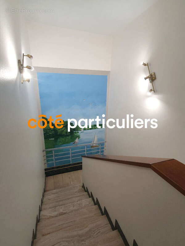 Maison à VILLENEUVE-LE-ROI