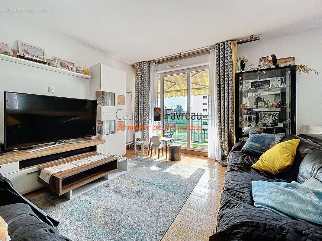 Appartement à CHOISY-LE-ROI