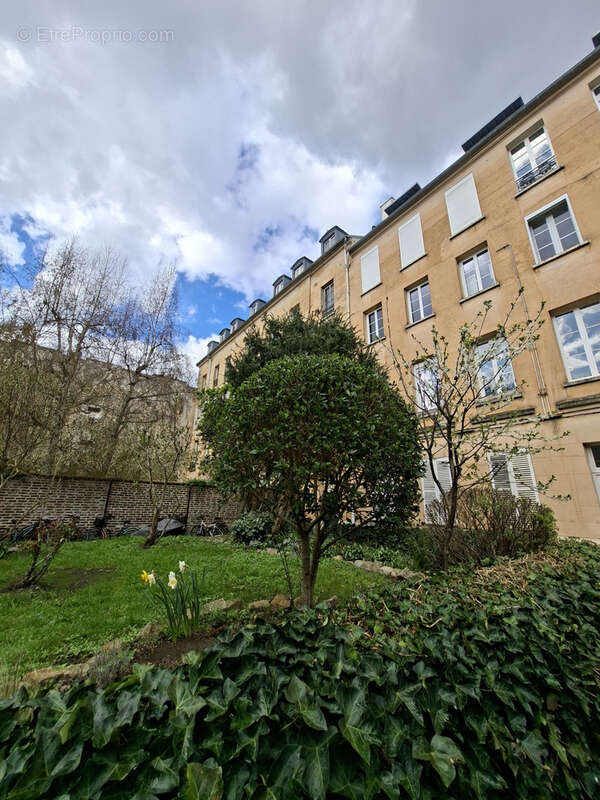 Appartement à VERSAILLES