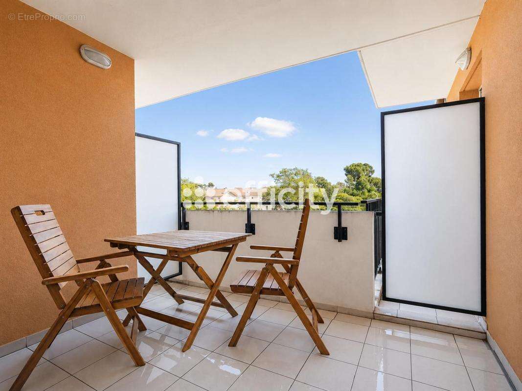 Appartement à MARSEILLE-13E