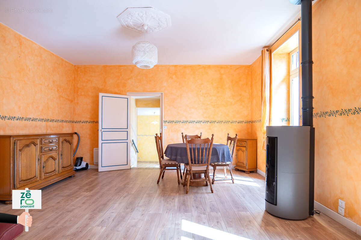 Maison à LA BRETONNIERE-LA-CLAYE