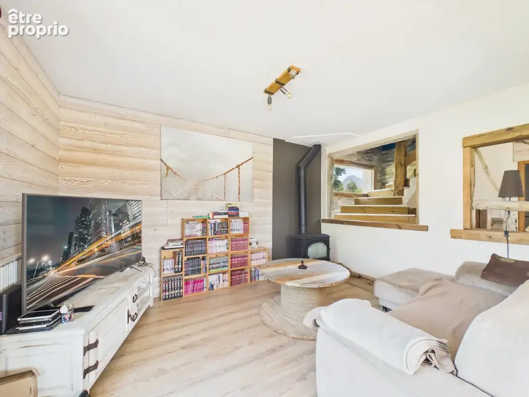 EXCLUSIVITÉ   Maison de caractère avec vue exceptionnelle sur les Belledonnes et le Granier à Myans - photo 2