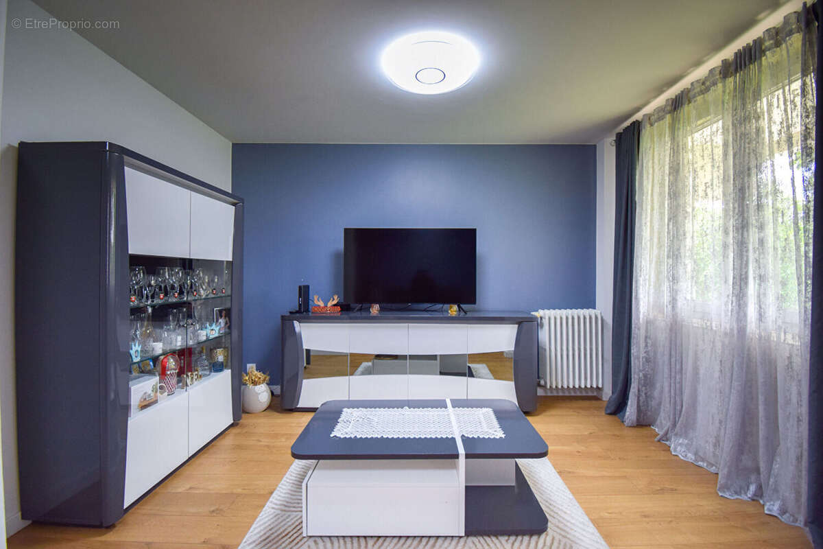 Appartement à LYON-9E