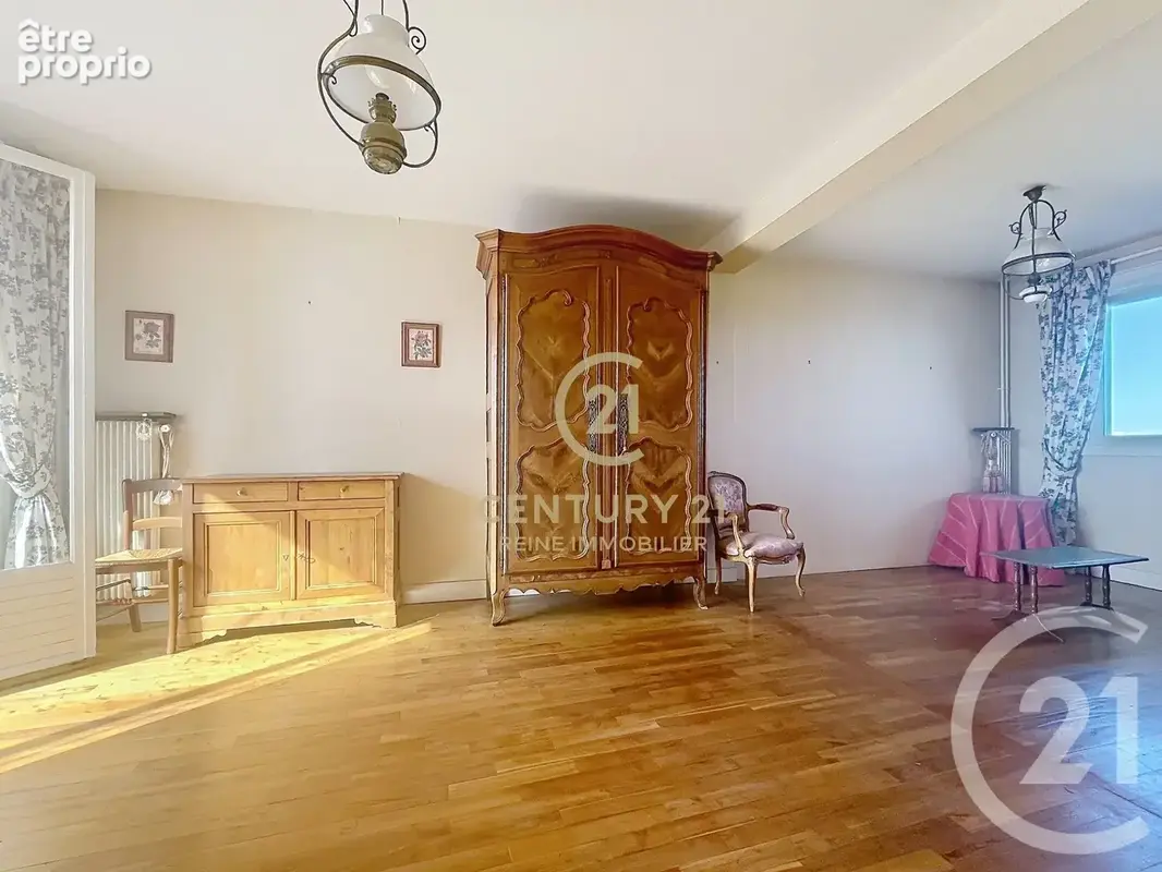 Appartement 4 pièces 63 m² à vendre à Rennes (35200) - photo 4
