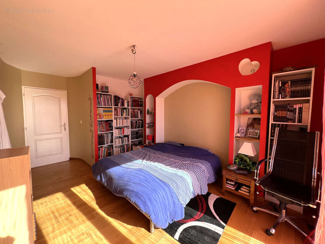 Maison à CHAVEYRIAT